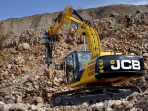 Excavatrice sur chenilles JCB JS 260 LC