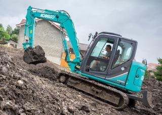 Excavatrice sur chenilles Kobelco SK 85 MSR 3