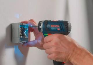 Outils électriques sans fil Perceuses et visseuses sans fil Bosch GSR 12V-15 FC