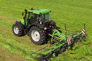 Faneuses rotatives DEUTZ-FAHR CoM 7621