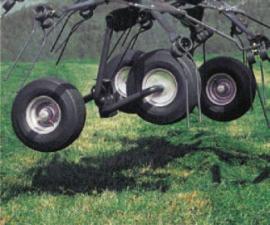 Faneuses rotatives DEUTZ-FAHR CoM 7621