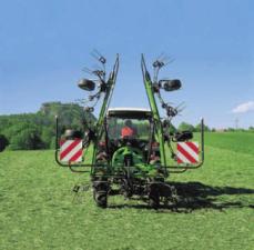 Faneuses rotatives DEUTZ-FAHR CoM 7621