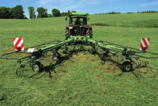 Faneuses rotatives DEUTZ-FAHR CoM 7621