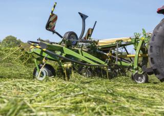 Faneuses rotatives Krone Vendro 620
