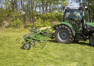 Faneuses rotatives Krone Vendro 900