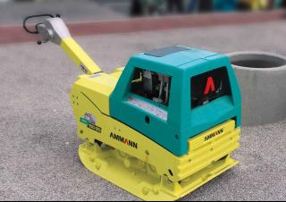 Plaques vibrantes Plaques vibrantes réversibles Ammann APH 100-20
