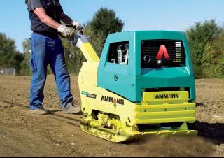 Plaques vibrantes Plaques vibrantes réversibles Ammann APH 6530 ACE Force