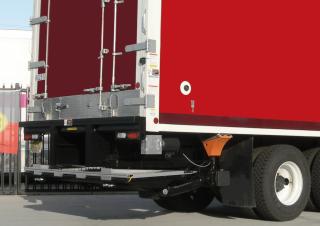 Chargement montées sur camions MBB Palfinger MBB R 1500 S