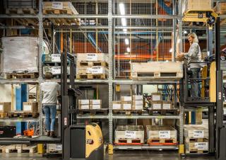 Préparateurs de commandes Caterpillar NOL10P 