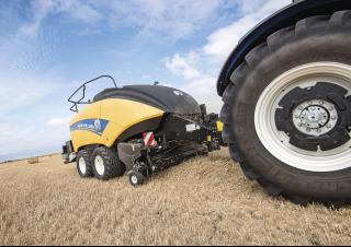Presses de grandes balles + à haute pression New Holland BB 1290 Plus