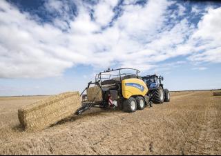 Presses de grandes balles + à haute pression New Holland BB 1290 Plus
