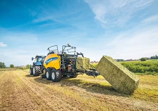 Presses de grandes balles + à haute pression New Holland BB 1270 RC Plus