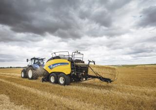 Presses de grandes balles + à haute pression New Holland BB 1290 Plus