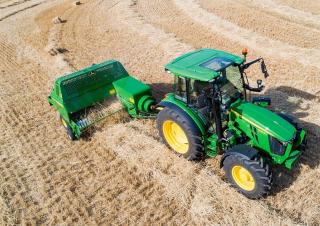 Tondeuses à gazon autoportées et tracteurs de jardin John Deere S180 