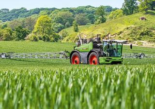 Pulverisateurs Automoteurs Fendt Rogator 665 