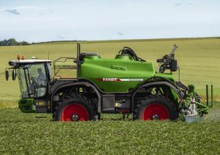 Pulverisateurs Automoteurs Fendt Rogator 665 