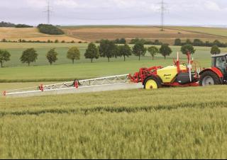 Pulverisateurs trainès Kverneland iXtrack C40