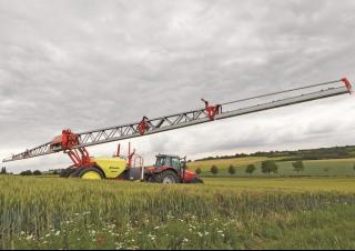 Pulverisateurs trainès Kverneland iXtrack C40