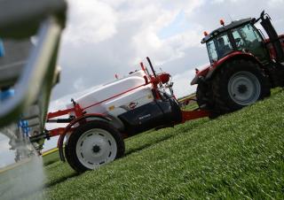 Pulverisateurs trainès Kuhn Metris 2-3200