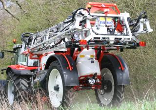 Pulverisateurs trainès Kuhn Metris 2-3200