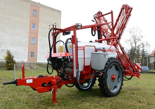 Pulverisateurs trainès Unia Pilmet 1518 
