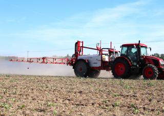 Pulverisateurs trainès Unia Plus 2015 