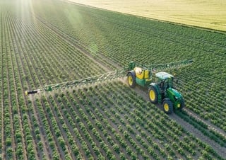 Pulverisateurs trainès John Deere R732i
