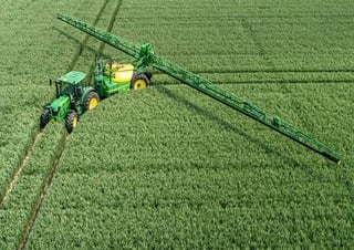 Pulverisateurs trainès John Deere R975i