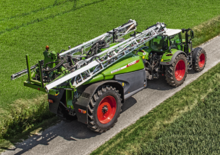 Pulverisateurs trainès Fendt Rogator 366