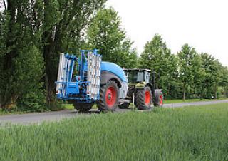 Pulverisateurs trainès Lemken Vega 12/3000
