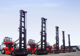 Reach stacker Sany SDCY90K7H4