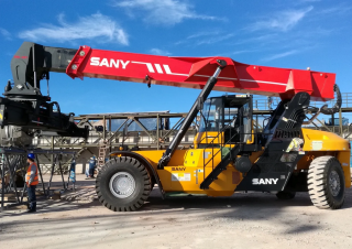 Reach stacker Sany SRSC45H4
