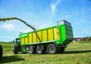 Remorques autochargeuses d'ensilage Joskin DRAKKAR 9600/35T150