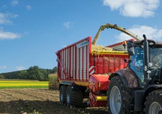 Remorques autochargeuses d'ensilage Pöttinger Jumbo 6020 D
