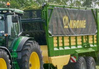 Remorques autochargeuses d'ensilage Krone ZX 430 GD 