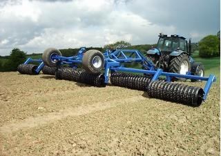 Rouleaux pour des champs et prairies DAL-BO MaxiRoll 1030