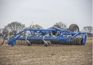 Rouleaux pour des champs et prairies DAL-BO MaxiRoll 830