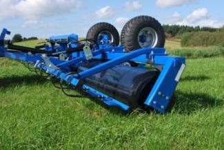Rouleaux pour des champs et prairies DAL-BO MiniMax Classic 10.3