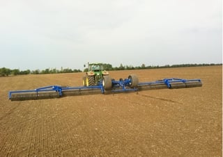 Rouleaux pour des champs et prairies DAL-BO PowerRoll 1530
