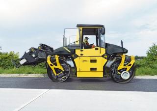 Rouleaux Rouleaux vibrants tandem Bomag BW 174 AP 4i AM