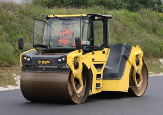 Rouleaux Rouleaux vibrants tandem Bomag BW 206 AD-50