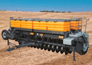 Semoirs Valtra 2911 M