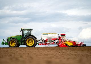 Semoirs Pöttinger Aerosem VT 6000 DD