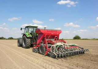 Semoirs Unia FS T Drive 1500/3
