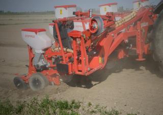 Semoirs Gaspardo Manta 8R