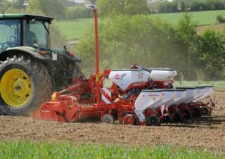 Semoirs Kuhn Planter 3 M