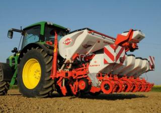 Semoirs Kuhn Planter 3 R