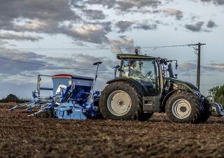 Semoirs Lemken Saphir 9/300