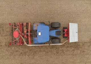 Semoirs Kuhn Venta TF 1512 Quantron LS 