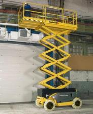 Élévateurs à ciseaux Nacelles ciseaux X su roues Haulotte Compact 10 RTE